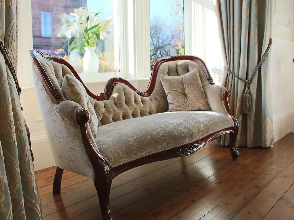 Highfield Guest House Edinburgh