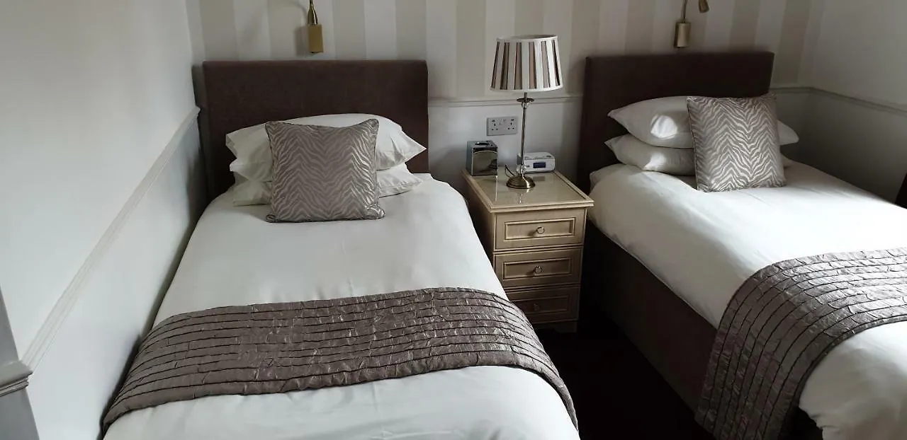 Highfield Guest House Edinburgh